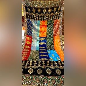 Pakistani Indian Velvet very heavy pretty dupatta